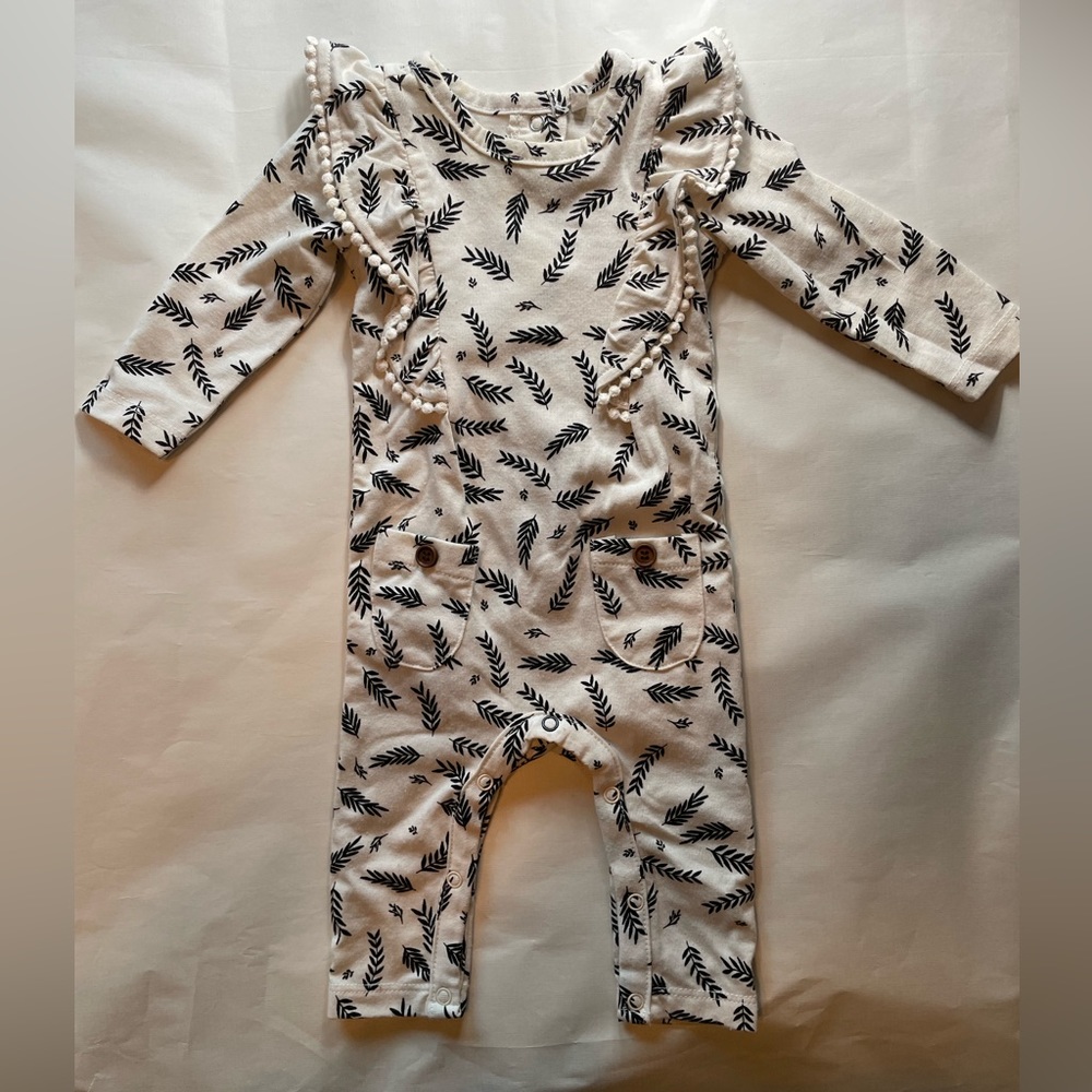 Jessica Simpson long sleeve bodysuit romper and headband